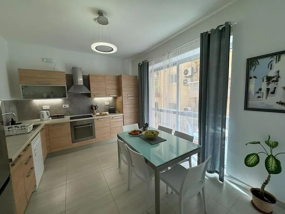 Modern Seaview-2 Min From Beach Sliema Malta
